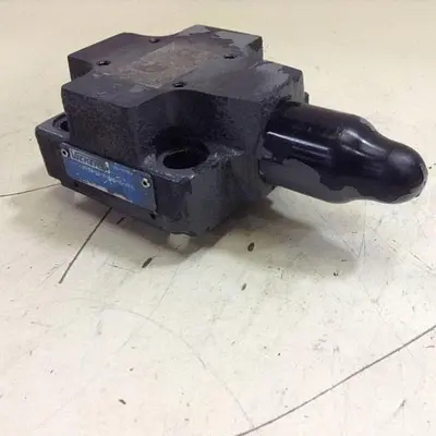 USED VICKERS CVCS25C1S2W24510AP10
