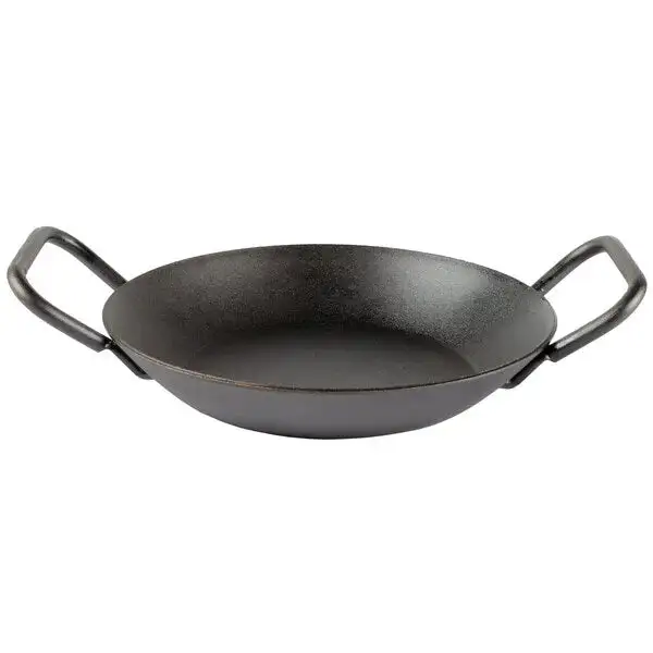 New | in-Stock Lodge Unused Lodge CRS8DLH French Style Pre-Seasoned 8" Carbon Steel Frying Pan - TH4 Pans Illinois US | Falcon Restaurant Supply #1373654