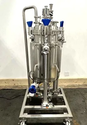HOLLOWAY 30 Liter (8 Gallon) Holloway Sanitary 316L Stainless Steel Agitated Reactor REACTORS | EcReCon Inc (3)