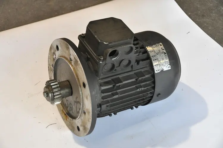 Used ZM AJA MOTOR 1,2 KW Parts | Apt International N.V #364479