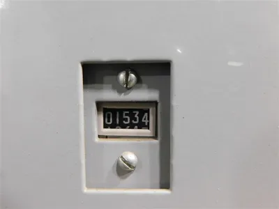 Powell Industries Inc. 15PV1000-61 Vacuum Circuit Breaker 1200A 15kV 37kA Used