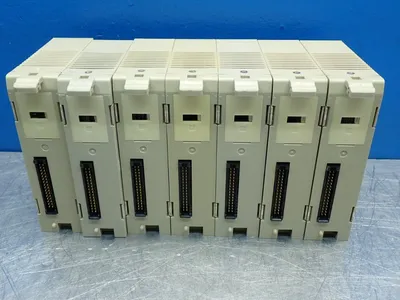 USED OMRON C200HOD212