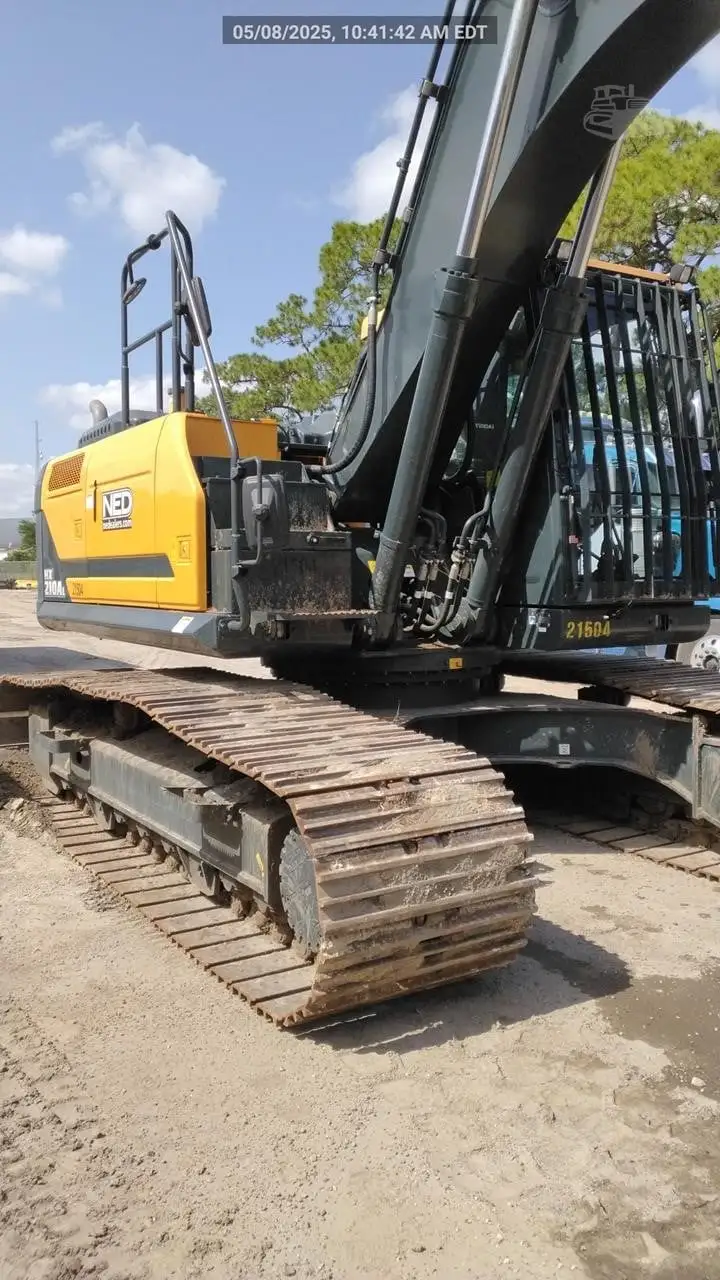 Used 2023 HYUNDAI HX210AL Crawler Excavators Florida US | National Equipment Dealers #1422285