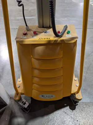 Electric Mini Lift E100