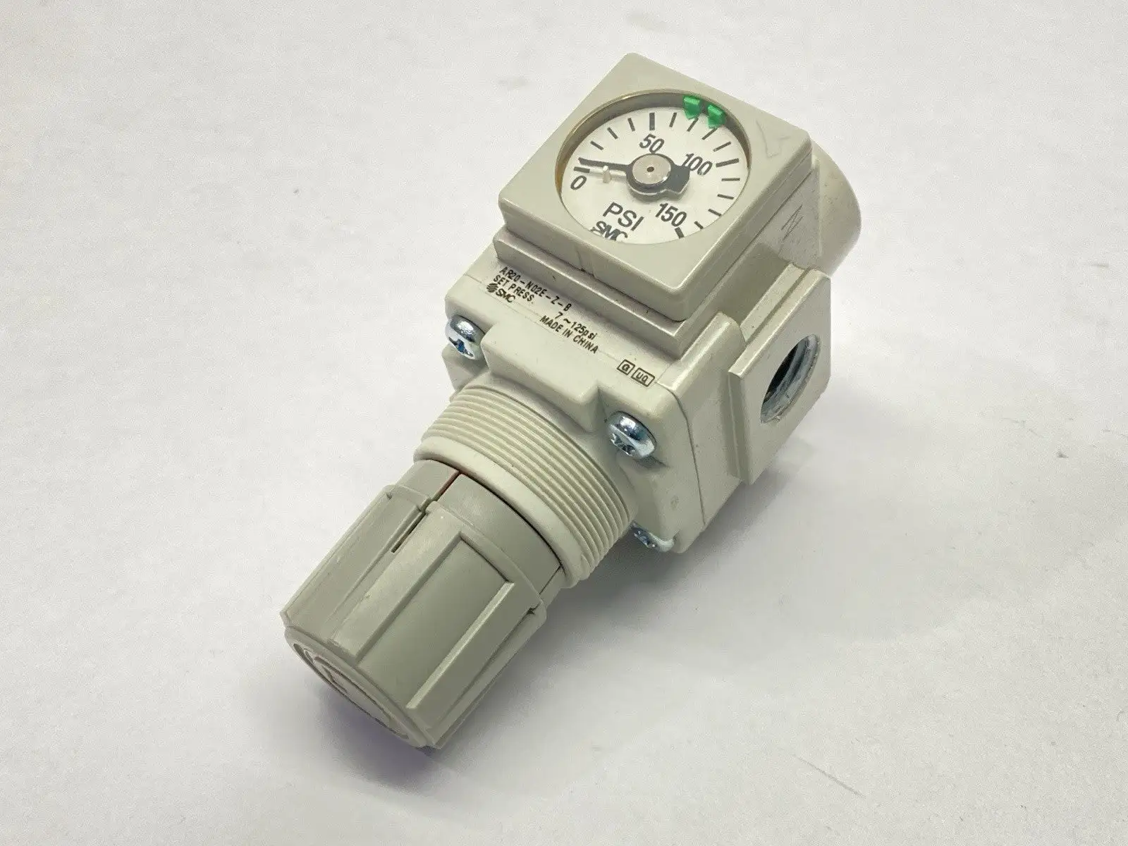 AR20-NO2E-Z-B | SMC  Pneumatic Air Pressure Regulator 1/4" NPT - Used