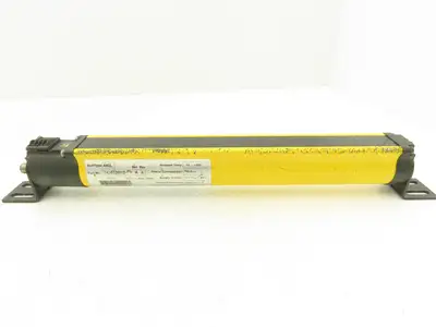 Allen Bradley 440L-T4J0320YD Light Curtain Guardmaster Transmitter Ser A Rev A