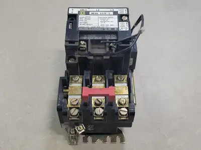 USED SQUARE D 8536SCO3V02S