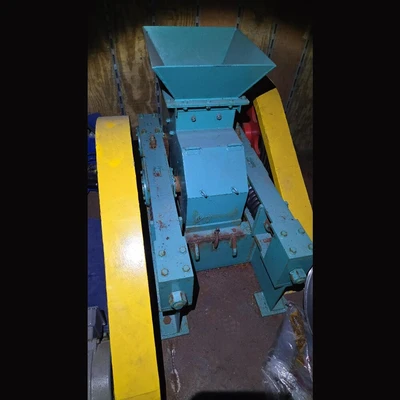 USED HENAN SHIBO MECHANICAL ENGINEERING CO. 2PG400X250