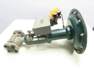 Mueller Pneumatic Diaphragm Actuator Flow Control Valve 1" Flanged w/ Positioner