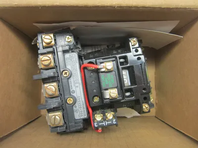 New Allen Bradley 500-BOA940 AC Contactor Ser. B 500BOA940