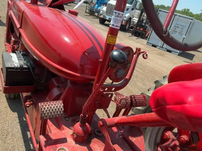 Used 1953 FARMALL SUPER H Agricultural Tractors Michigan US | Miedema Asset Management Group #1308233