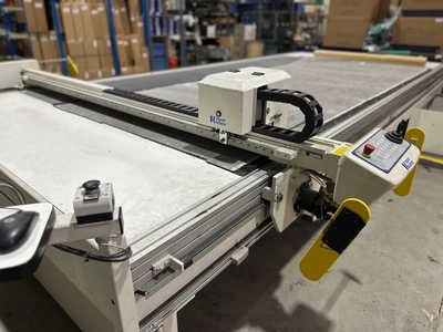 2012 topcut bullmer premiumcut CV Fabric Cutter | Charter Auctions (5)