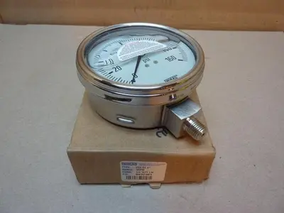 NEW WIKA 9832381