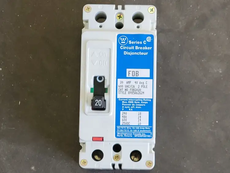 Used WESTINGHOUSE FDB2020 Switchgears British Columbia CA | Lenmark #242545