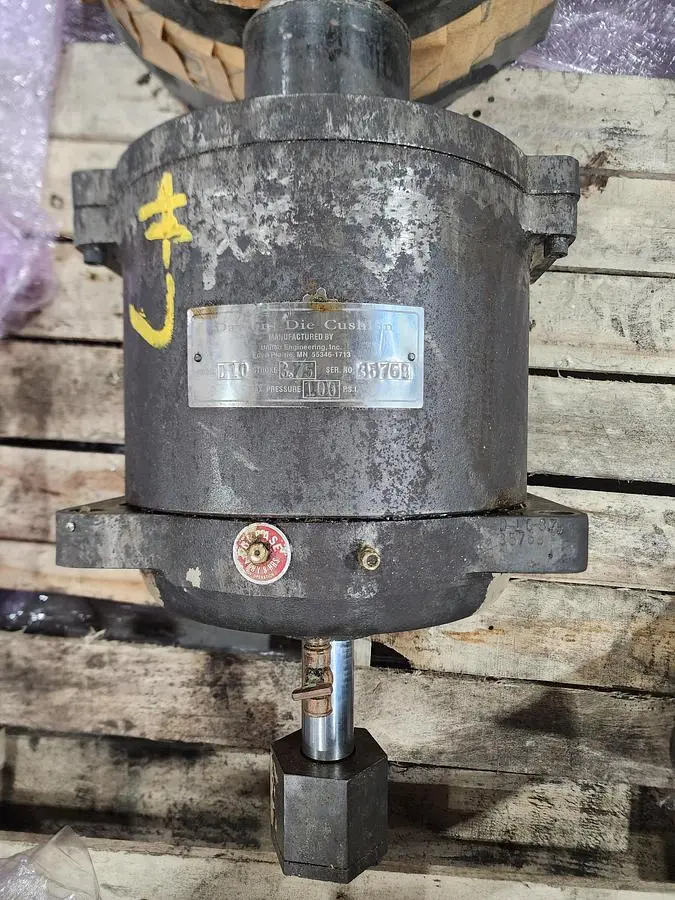 USED DAYTON DIE CUSHION MODEL: D10