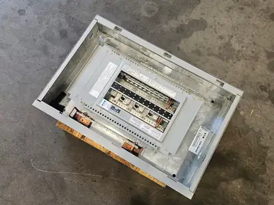Used EATON CUTLER-HAMMER EZB2030RC Switchgears British Columbia CA | Lenmark #835631
