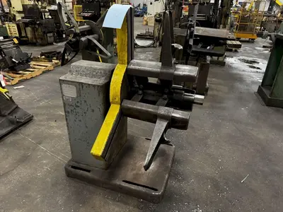2,500 LB X 12" AMERICAN MODEL #60 PULL OFF COIL REEL UNCOILER : YOBRO #23931