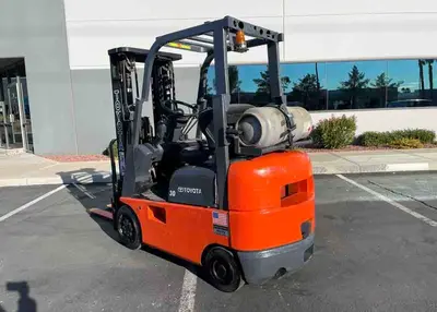 USED 2001 TOYOTA 7FGCU15