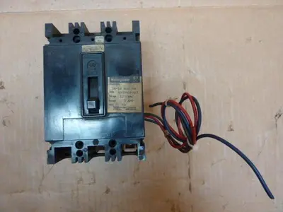 USED WESTINGHOUSE ...4975D71G44 (CAN'T READ)
