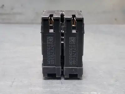 Used SIEMENS Q220 Switchgears British Columbia CA | Lenmark #243538