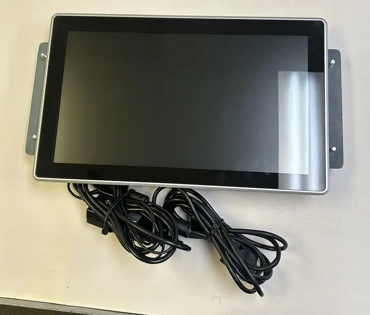 Used AXIOMTEK P6157WPG-AC-US-EU-V2 Automation Control (HMI) | Surplus Asset Holdings #1227224