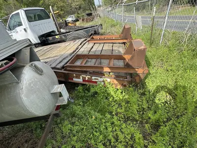 Used 1980 MILLER TILT TOP TRAILER, INC. UT-20 Tiltbed Trailers Texas US | Proxy Equipment #1385414