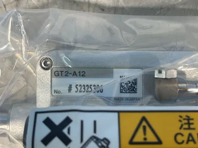 NEW KEYENCE GT2A12