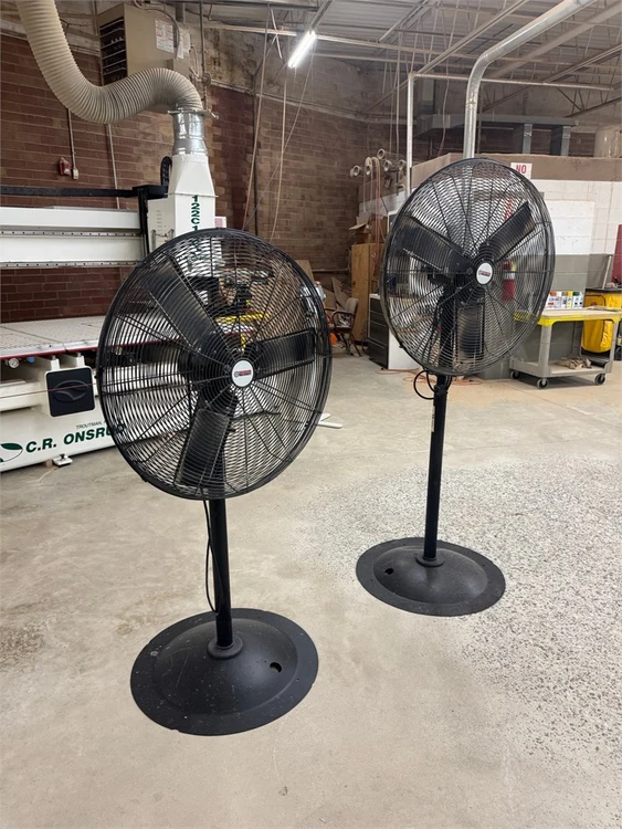 Used CENTRAL MACHINERY 30" PEDESTAL HIGH VELOCITY SHOP Fans North Carolina US | MachineryMax #1352158