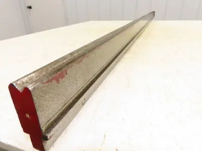 Press Brake Die 60-1/4" Long 90° V 7/16" W 3/16" D 1-3/4" H 1/2" Tang
