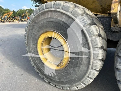 USED 2008 KOMATSU HM400-2