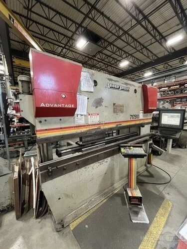 Used ACCURPRESS ADVANTAGE 717510 Press Brakes Wisconsin US | Mac-Tech #400537
