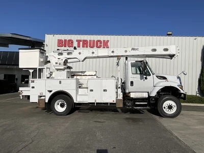 Used 2014 INTERNATIONAL 4300 Bucket (boom) trucks California US | Big Truck & Equipment #1412272