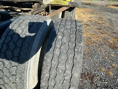 Used 2013 PETERBILT 384 Tractors & Trailers Pennsylvania US | Proxy Equipment #1379219