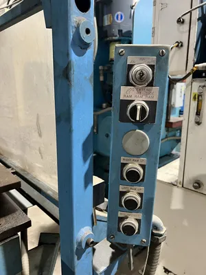 USED 1995 GREENERD PRESSES GREENERD HCA-40 30R8 PRESS