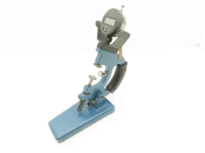 Mitutoyo 201-152 Dial Snap Gage 1-2" Range with Digital Indicator 0.5-.0005"