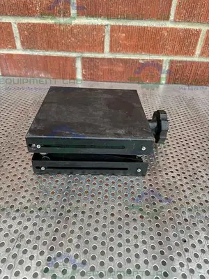 Unknown   8" x 8" x 14 1/2" Table-Top Lab Jack