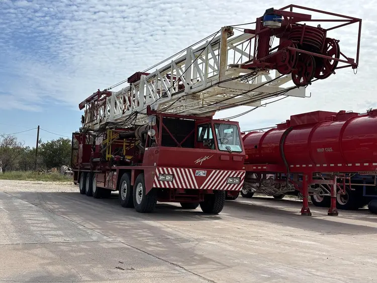 Used 2008 TAYLOR TI-500 SERVICE UNIT Drill Rigs | Elliott Equipment Company #1048880