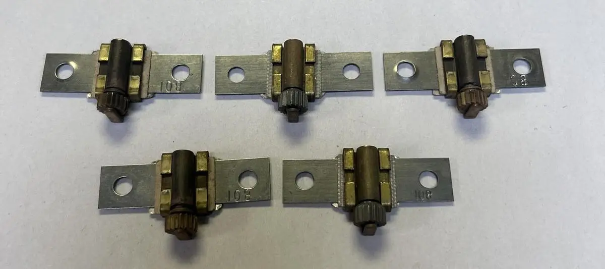 USED SQUARE D B25