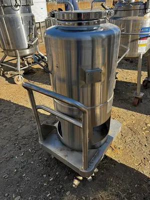 Tank, 26 Gallon (100 Liter), DCI, Stainless Steel, Portable, #5991463