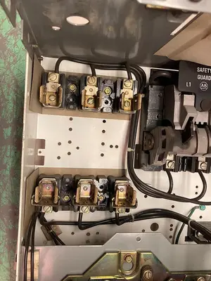 USED ALLEN BRADLEY 2106B-BDB-1-4RR-6X-24R-79U-901