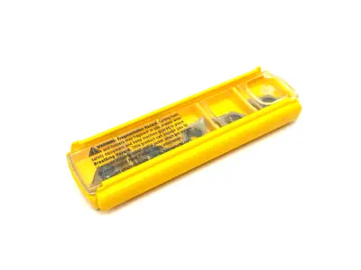 NEW KENNAMETAL SCREW-ON DCGT-HP TURNING INSERT DCGT11T304HP