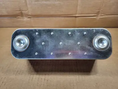 EEV Engine Oil Cooler P/N A0021888001 for Mercedez Benz