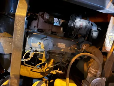 TENNANT ATLV 4300 RIDE ON LITTER VAC: YOBRO #24794