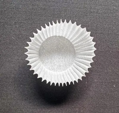 NEW, in-the-box — White Baking Cups, 2" Bottom x 1¾