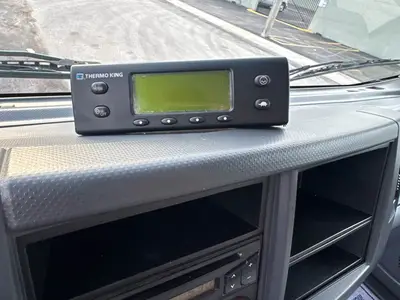 Used 2018 ISUZU NPR XD Reefer Trucks Florida US | Truck and Van Outlet #1509182