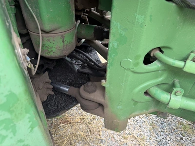 Used JOHN DEERE 8650 TRACTOR 4WD and Track Tractors Michigan US | Miedema Asset Management Group #1443317