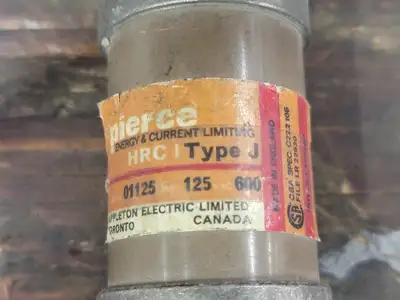 USED PIERCE 01125