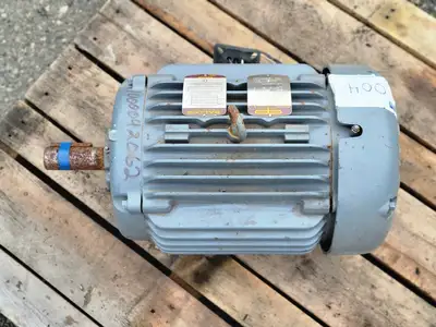 10-2.5 hp, 575 volts, 1765/880 rpm, 256T Electric Motor