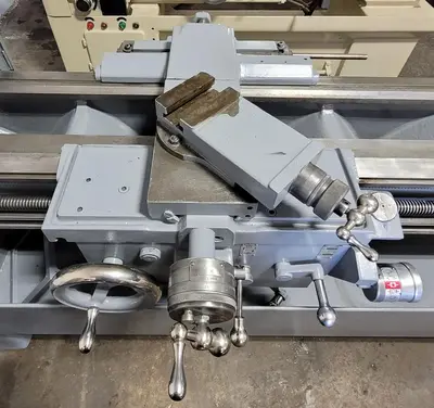 Used LEBLOND MAKINO REGAL 12C Engine Lathes Kentucky US | Aucto #1315923