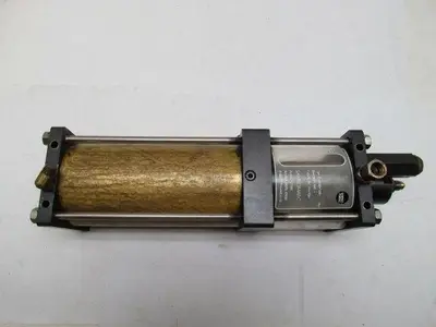 Samsomatic DVB80/120-7.4-SU 7.4:1 Air to Hydraulic Amplifier Spindle Positioner